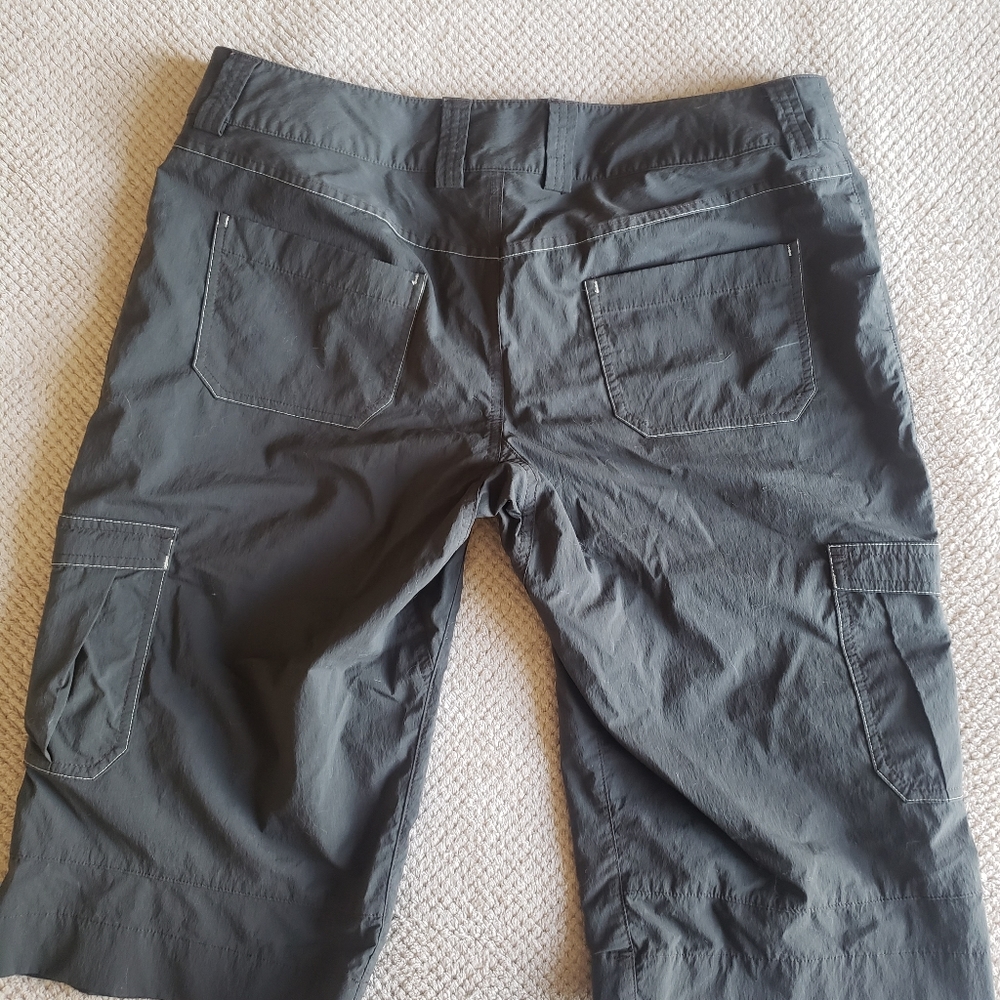 Arc'teryx Black Cargo Shorts - Picture 4 of 5